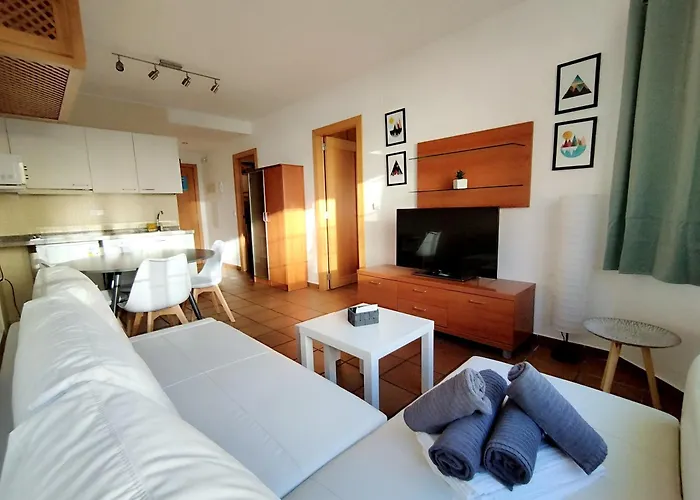 Apartamentos Arttyco Con Parking Y Wifi By Surynieve